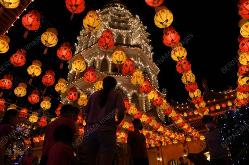 TOKONG KEK LOK SI