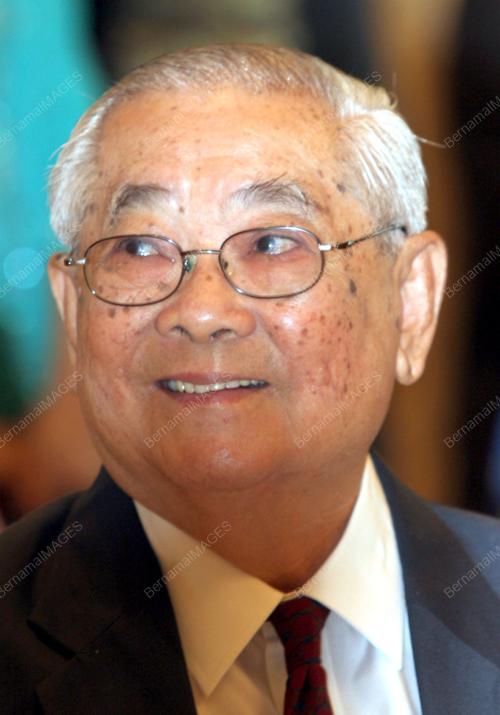 TUN DR LIM CHONG EU