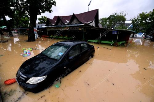 PG06_30072018_BANJIR_ASTAKA