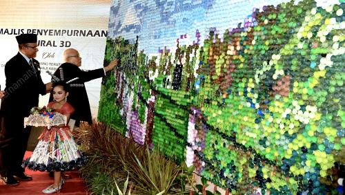PG07_01102018_TYT_MURAL_BN201809289317