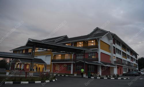 SMK TASEK GELUGOR