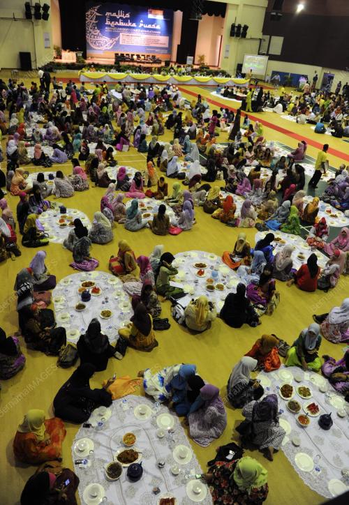 BUKA PUASA