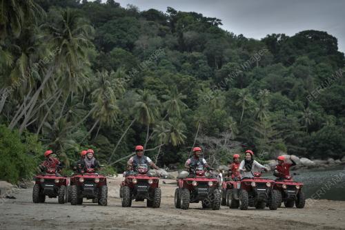 TAMAN EKSTREM ATV PANTAI ESEN