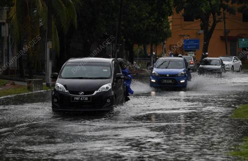 PG07_06052019_BANJIR_BN201905068940