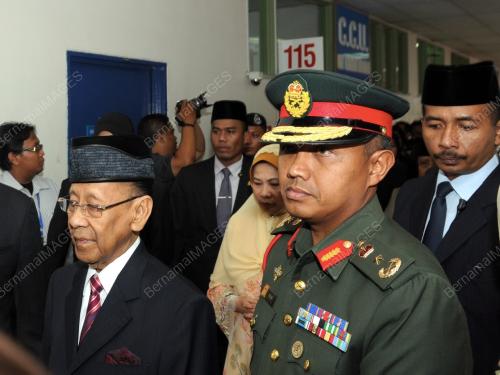 PG07_08052013_AGONG