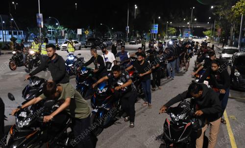 OPERASI MOTOSIKAL