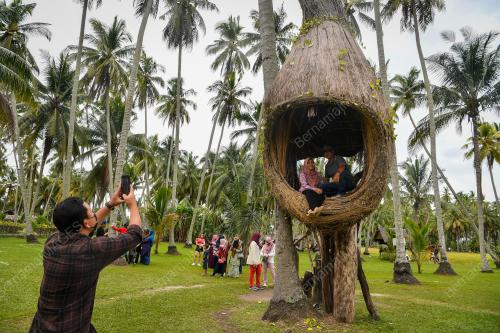 CUTI PERSEKOLAHAN DI KAMPUNG AGONG