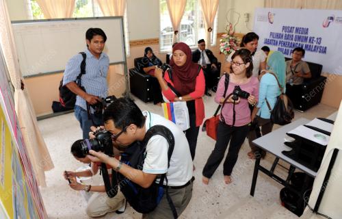 PG07_09042013_PUSAT_MEDIA