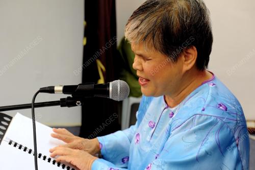 PG07_09052012_BRAILLE