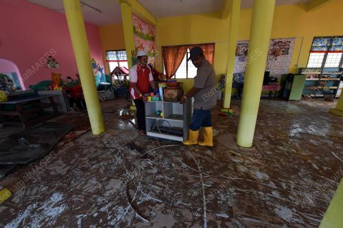 PG07_10112017_BERSIH_TADIKA