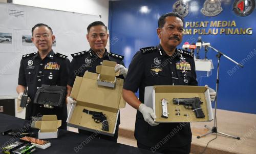 DATUK HAMZAH AHMAD