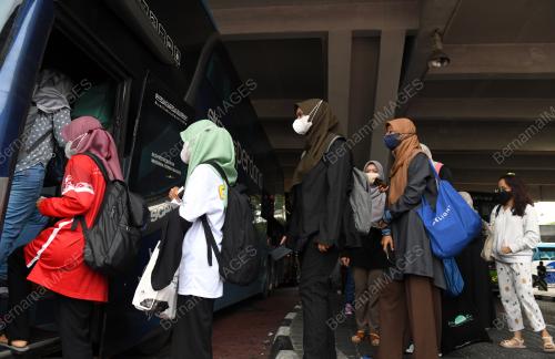 PELAJAR_UNDI