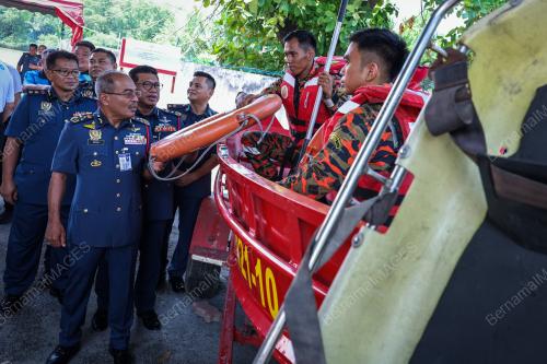 DATUK AHMAD IZRAM OSMAN