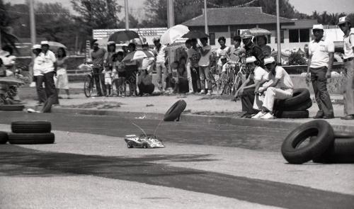 DISEMBER 1982