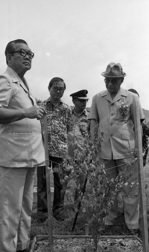 PG07_19012015_HARI_PETANI