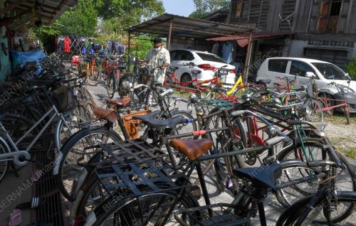 KOLEKSI BASIKAL KLASIK