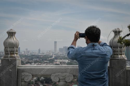 CUACA PANAS DI PULAU PINANG