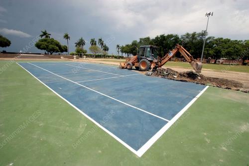 GELANGGANG TENIS