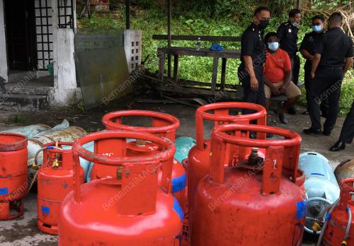 PENYELEWENGAN GAS LPG