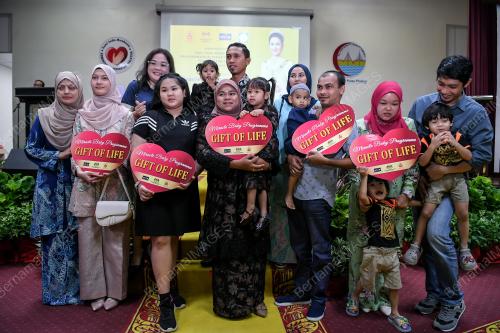 RAJA PERMAISURI PERAK TUANKU ZARA SALIM
