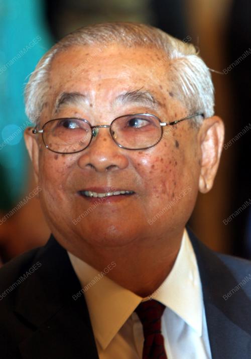 TUN DR LIM CHONG EU