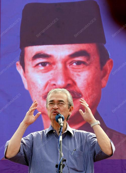 ABDULLAH AHMAD BADAWI
