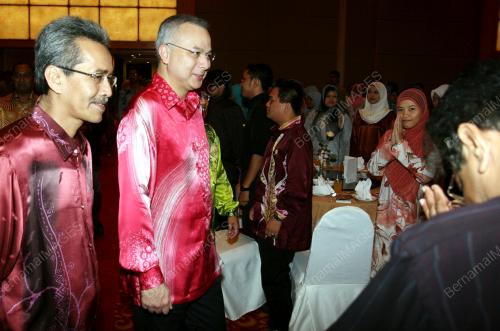RAJA DR NAZRIN SHAH