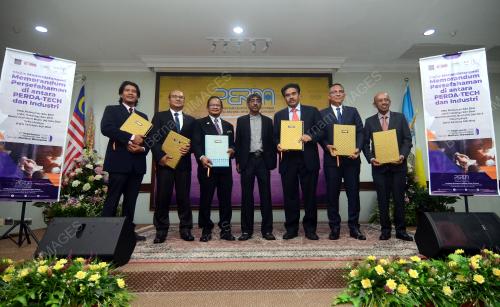 PG07_27092019_BERGAMBAR_BN201909262421