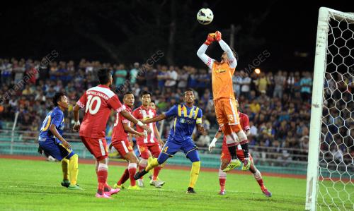 PG07_28082015_PENJAGA_GOL