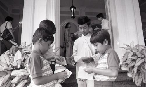 HARI RAYA