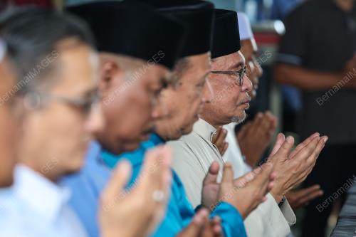 DATUK SERI ANWAR IBRAHIM