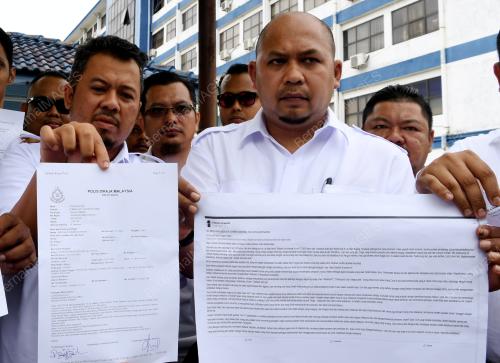 PG07_30072018_UMNO_BANTAH
