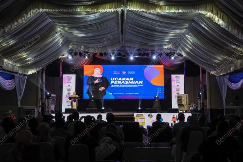 DATUK RUBIAH WANG