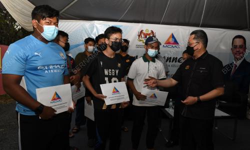 DATUK SERI MOHAMMAD MENTEK