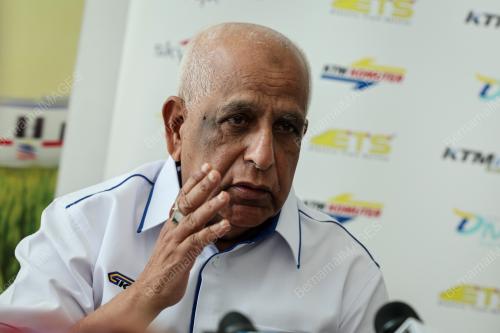 DATUK MUSA SHEIKH FADZIR