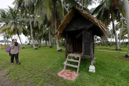 KAMPUNG AGONG