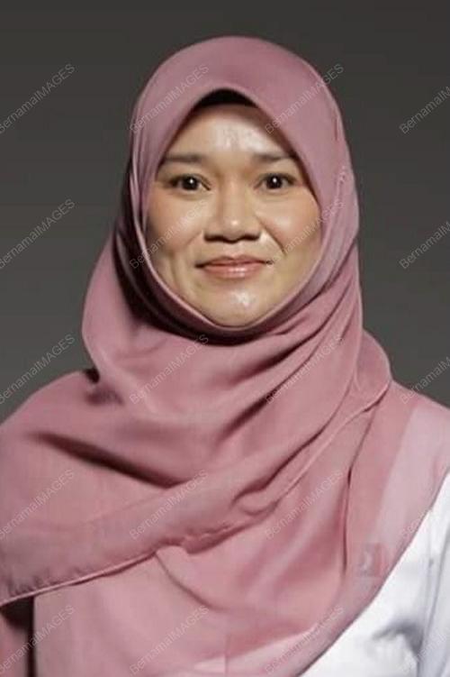 FADHLINA SIDEK