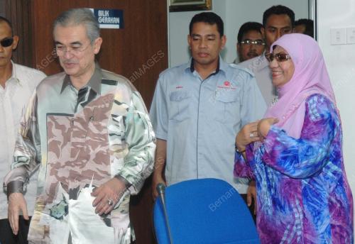 PERDANA MENTERI