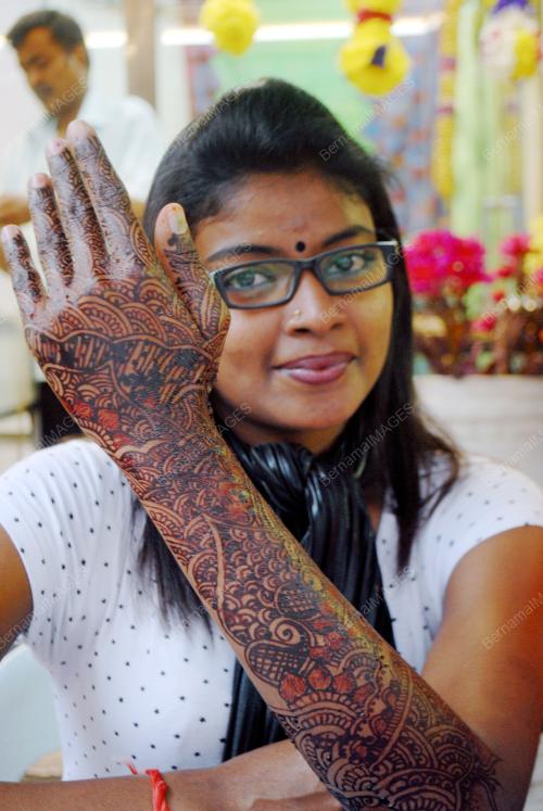 PG08_05112015_DEEPAVALI