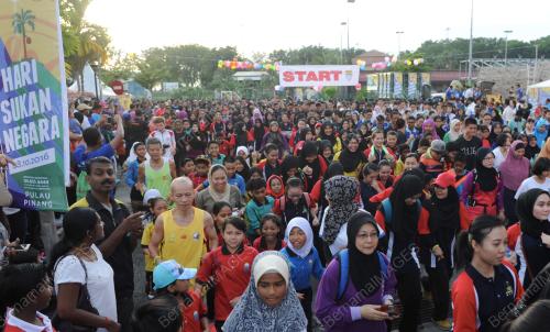 PG08_08102016_BERSUKAN