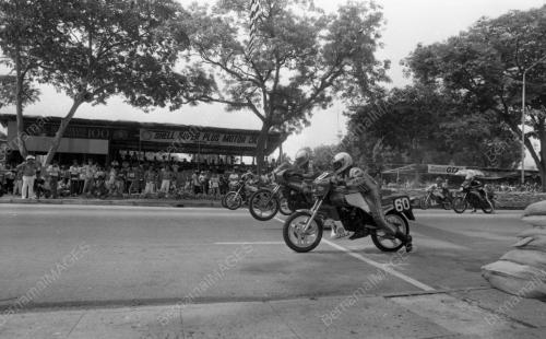 PG08_09072015_GRAND_PRIX