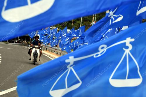 PG08_10042018_BENDERA_BN