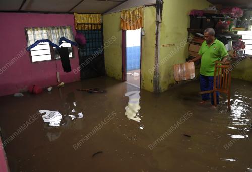 PG08_10052019_BANJIR_BN201905099193