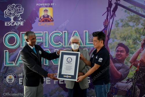 TUN AHMAD FUZI ABDUL RAZAK