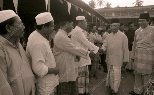 PG08_130490_DPMRASMI_MESYUARATPEMUDAUMNO