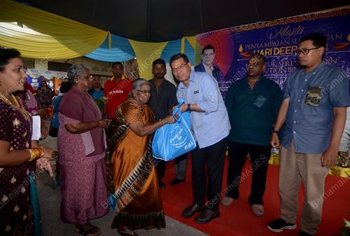 PG08_13102019_SUMBANGAN_BN201910124133