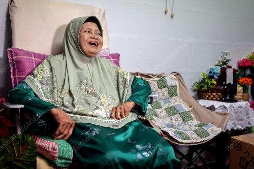 KAK CIK YAH