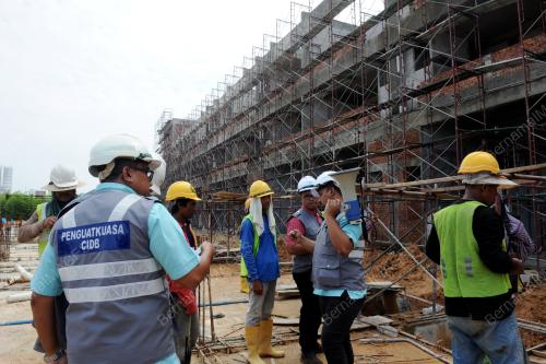 PG08_16052017_OPERASI_CIDB_BN197001013680