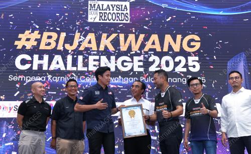 KUIZ BIJAK WANG
