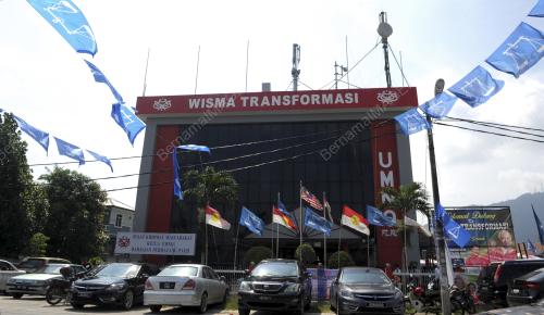 PG08_17042015_WISMA_UMNO